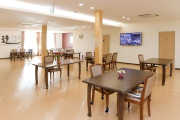 有料老人ホームどんぐりの木海津