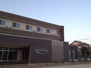 おおるり三島
