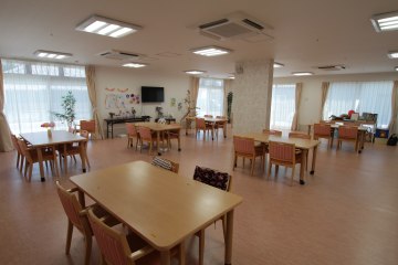おおるり笠井