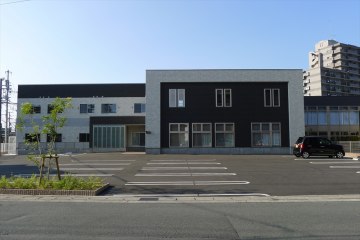 アイケアおおるり天竜川駅前