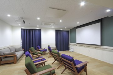 シャトー高丘サービス付き高齢者向け住宅