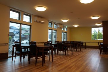 サービス付き高齢者向け住宅アヴェニール平島