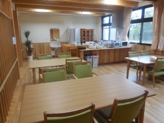 サービス付き高齢者向け住宅どんぐりの家