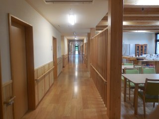 サービス付き高齢者向け住宅どんぐりの家