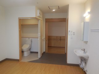 サービス付き高齢者向け住宅どんぐりの家