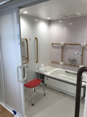 ユニットケアハウス中央