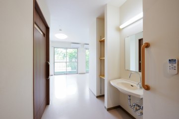 フェリーチェひがしうら