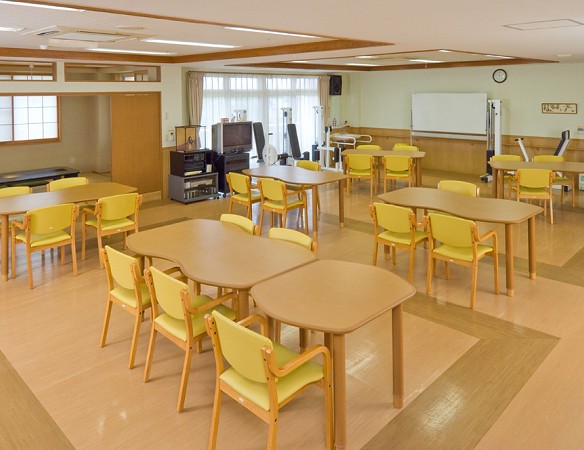 応援家族 庄和館