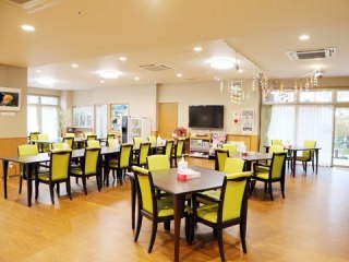 サービス付き高齢者向け住宅えん高蔵寺