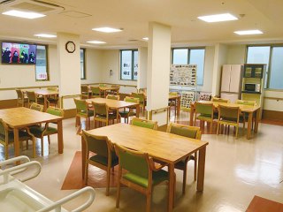 ゆうゆう未来館岩倉