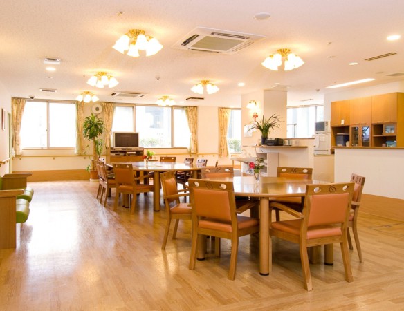 ライフコミューン南与野