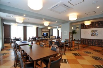 サービス付き高齢者向け住宅すまいるはうす藤方