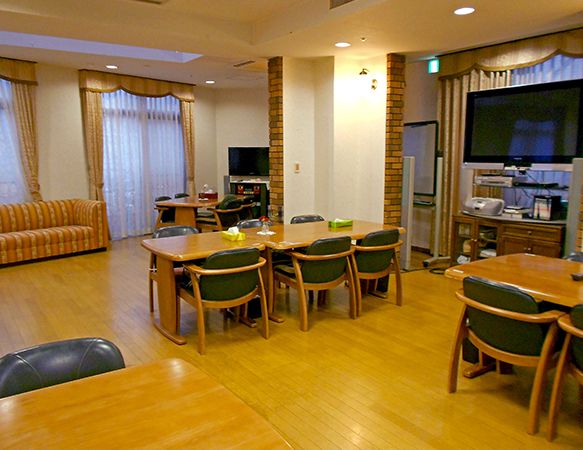 リアンレーヴ八雲