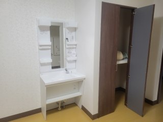 サービス付き高齢者向け住宅大安ひまわりⅡ