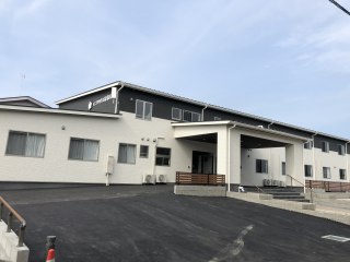 シニアハウスなないろ