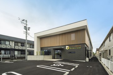 ナーシングホームしらゆりケアkomorebi