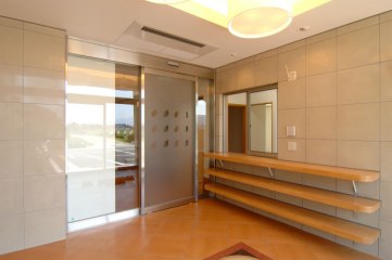 ゴールドエイジラウレ・ア