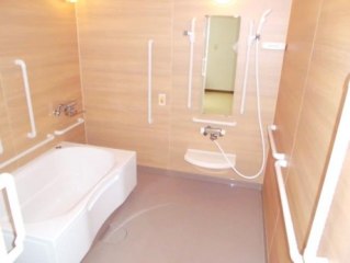 サービス付高齢者住宅道南森ロイヤルあじさいの里