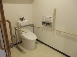 伊勢メディケアセンターひかりの橋B(一般サ高住)
