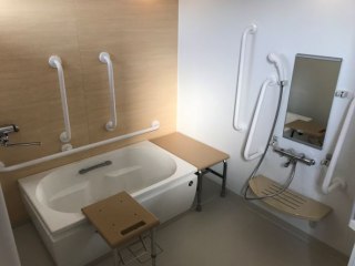 エルプラス勝部