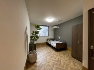 医療法人弘英会サービス付き高齢者向け住宅緑の癒