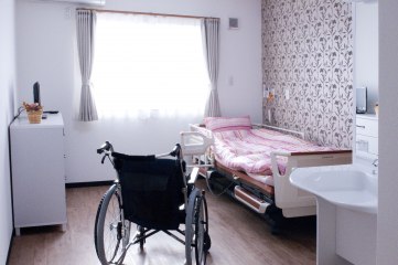 アンジェスおごと