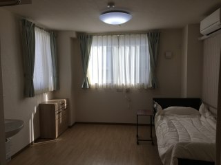 タック目川・サービス付き高齢者向け住宅