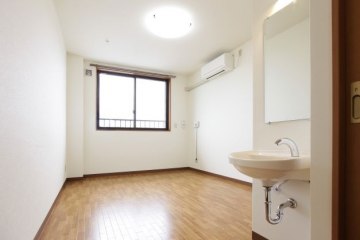 エルプラス祗王