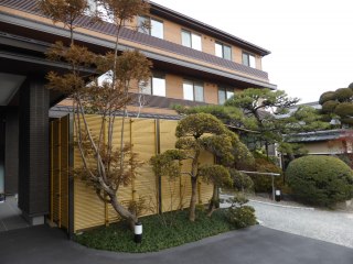 医療法人啓信会サービス付き高齢者向け住宅えがお