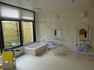 ハートランド岩倉