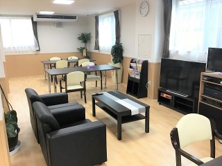 フィオレ・シニアレジデンス高槻West