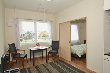 サービス付き高齢者向け住宅アゼリア館北広島