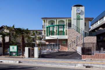 ラ・ソーラみのお駅前