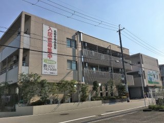 あすなるの家牧落