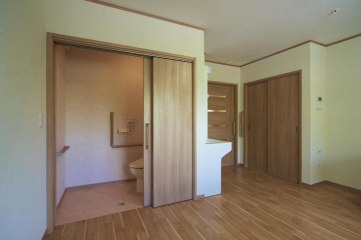 エイジフリーハウス枚方香里