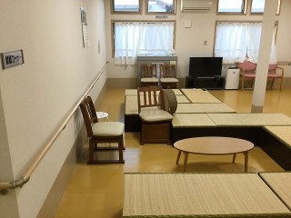 友乃里