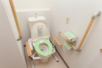 善幸苑長尾