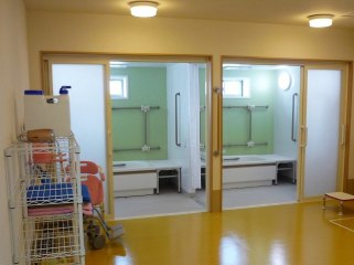 弥生桜しあわせ館