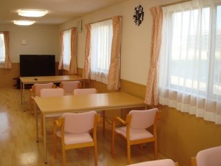 ほほえみはうすⅡ