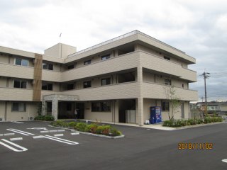 サービス付き高齢者向け住宅弥栄の園