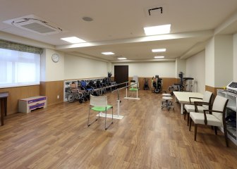 シニアスタイル西宮北口