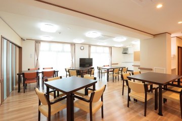 エイジフリーハウス伊丹春日丘