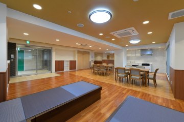 スマイルぜんかいサービス付き高齢者向け住宅