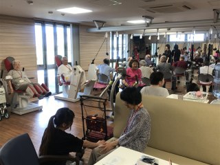 リハリビング明石西