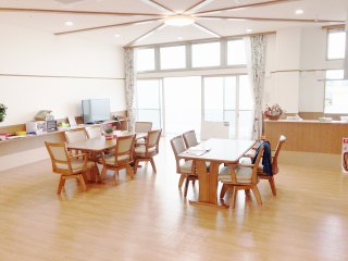 サービス付高齢者向住宅ニュータウン柏