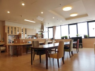 ぽれぽれ四条大路すこやかホーム