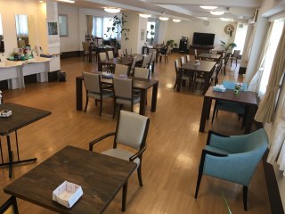 サービス付き高齢者向け住宅マイライフ