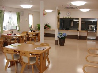 そうせい関戸