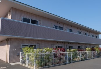 サービス付高齢者向け住宅あいの泉