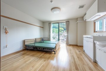 めぐみ園阿賀サービス付き高齢者向け住宅